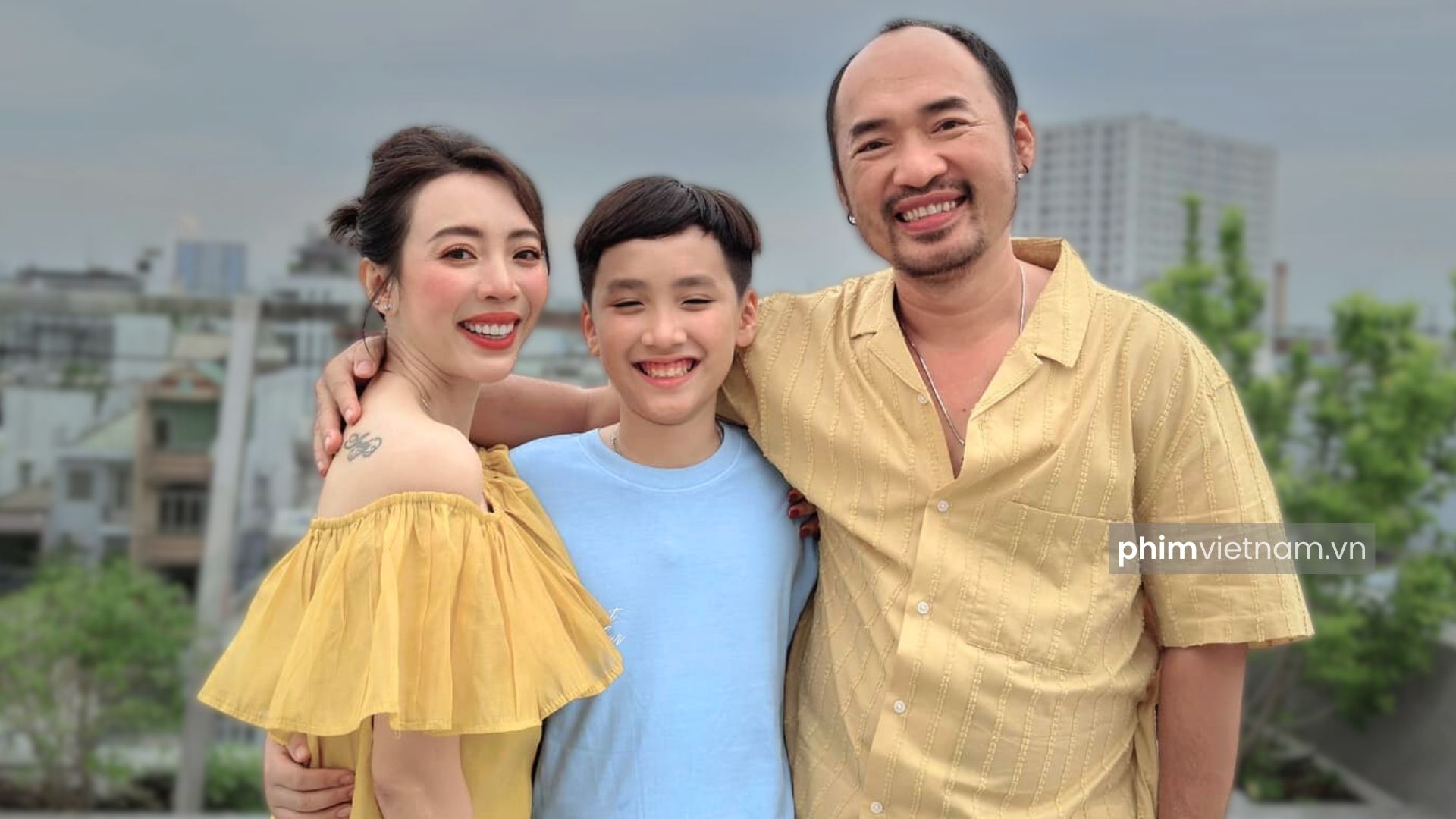 Diễn viên Thu Trang và gia đình nhỏ hạnh phúc